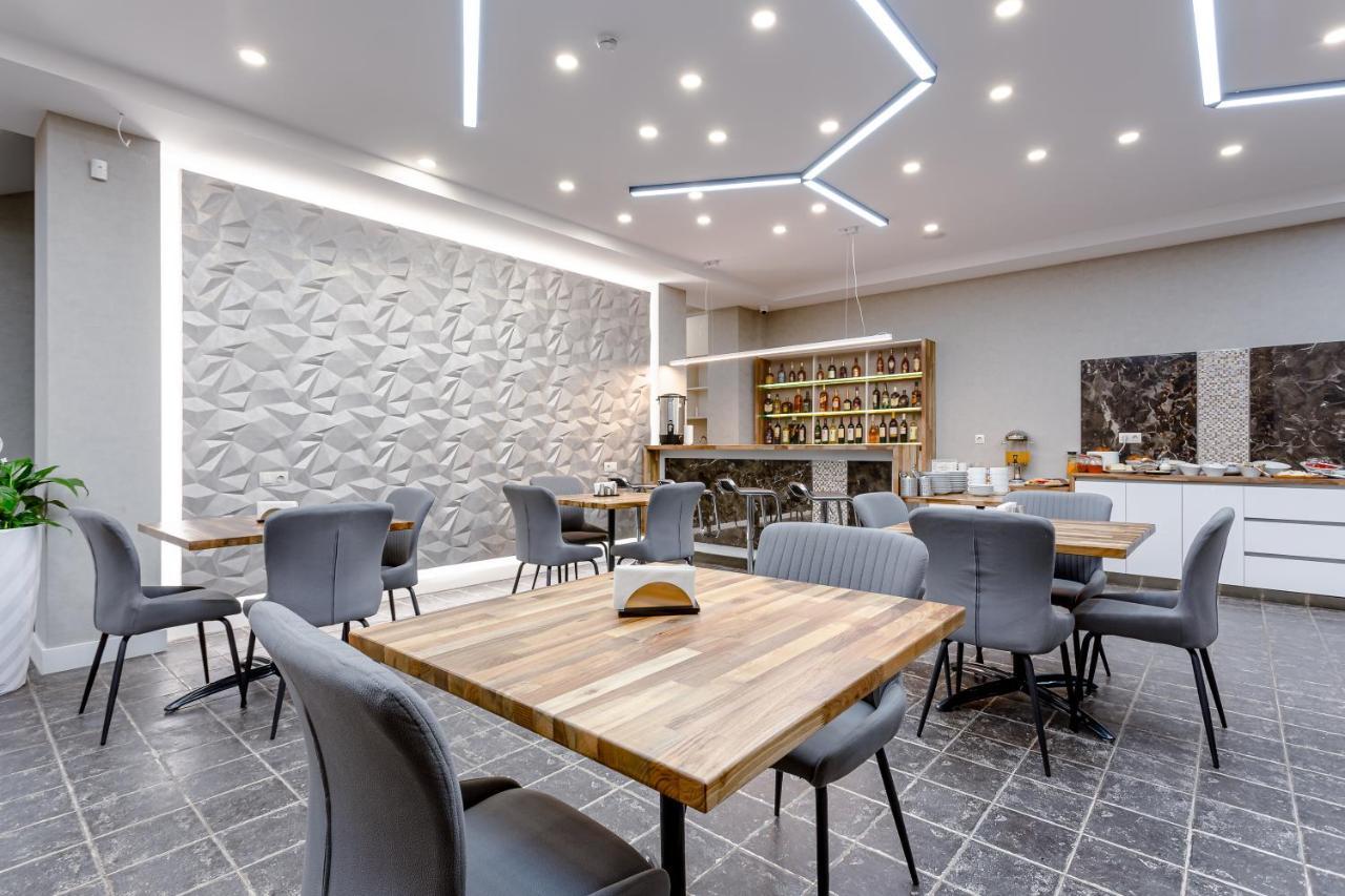 Hotel Tsiga Гудаури Екстериор снимка